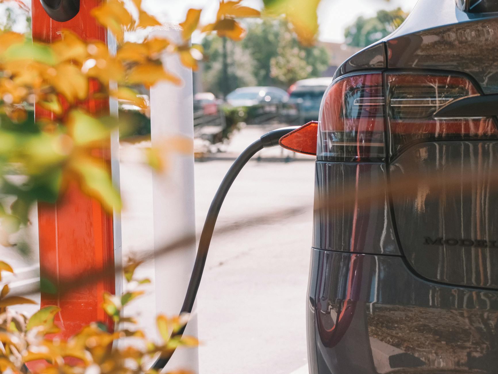 Maximizing Savings on Electric Car Purchases